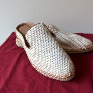 Universal Thread Cream and Tan Espadrilles